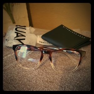 Quay Hardwire Bluelight